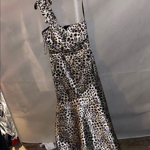 Beautiful leopard prom dress
